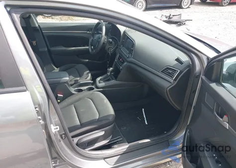 2018 Hyundai Elantra Sel z USA, uszkodzony, nr VIN KMHD84LF7JU476754